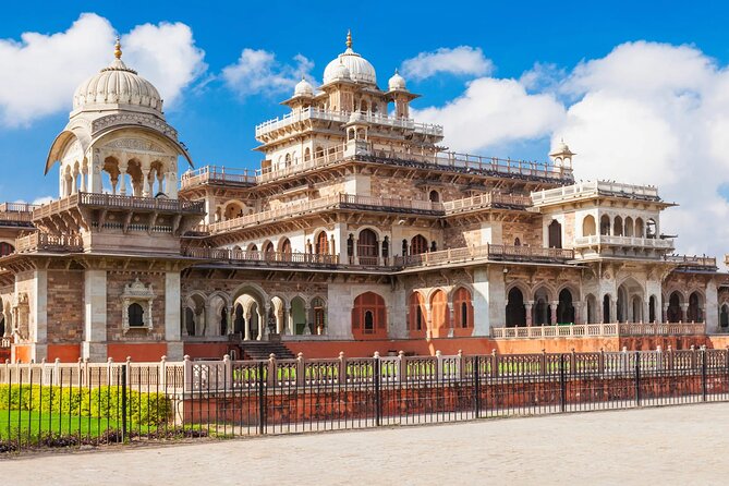 Private Full-Day Jaipur Tuk-Tuk Tour with the Monkey Temple - Monkey Temple on the Hilltop: Nature Meets Sacred Space