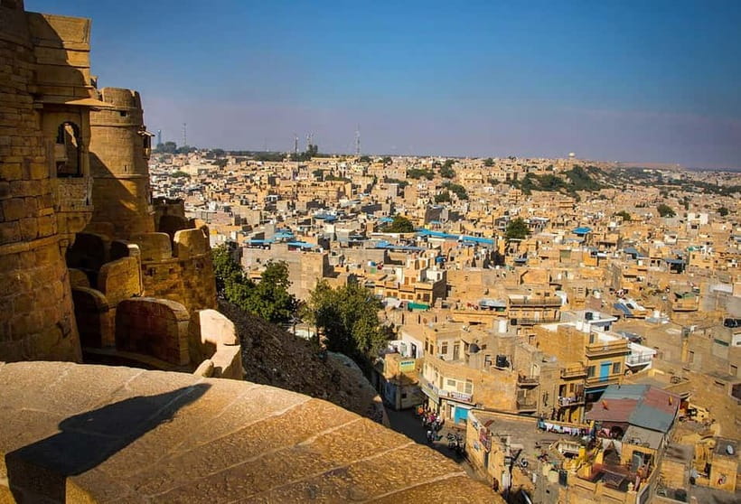 Private Full-Day Tour of Golden City Jaisalmer - Salim Singh Ki Haveli: stop if you like architecture history