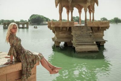 Private Full-Day Tour of Golden City Jaisalmer with Guide