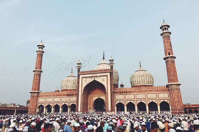 Private Full or Half Day Old and New Delhi City Tour - Entering Old Delhi the right way: Jama Masjid first