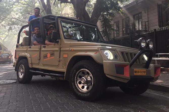 Private Guided Open Jeep Tour in Fort & Colaba - Town Hall and Horniman Circle: Fort’s civic face