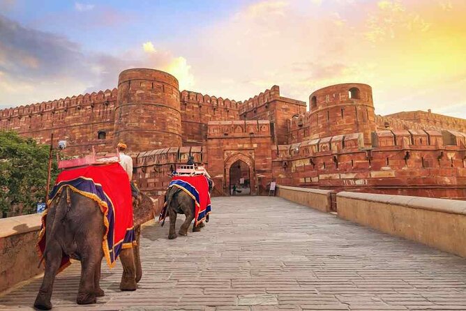 Private Guided Sightseeing Day Tour of Agra from Delhi - Agra Fort with Diwan-i-am and Seesh Mahal context