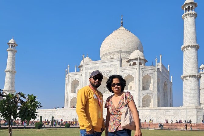 Private Guided Taj Mahal Tour with Skip The Line Entry Ticket - Timing: 2 to 3 hours, with crowd spillover built in