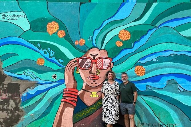Private Guided Walking Tour in Bandra Queen of Suburbs - Bandstand Promenade: Bollywood Name-Drops Plus Real Neighborhood Texture