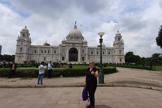 Private Half-Day Kolkata Tour - St. Paul’s Cathedral: Indo-Gothic architecture near the big memorial zone