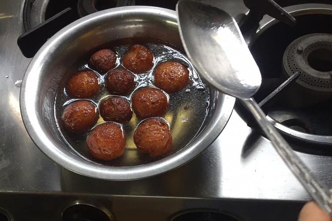 Private Half-Day Mumbai Cooking Class - What you actually cook: five dishes plus a full set of accompaniments