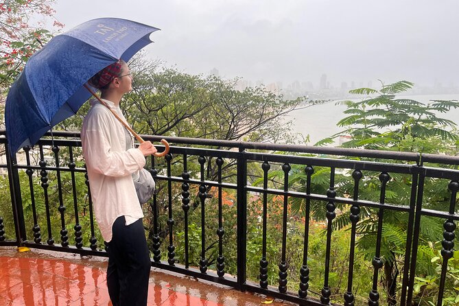 Private Half-Day Sightseeing Tour in Mumbai - Marine Drive, Chowpatty, Malabar Hill, and the gardens that cool you down