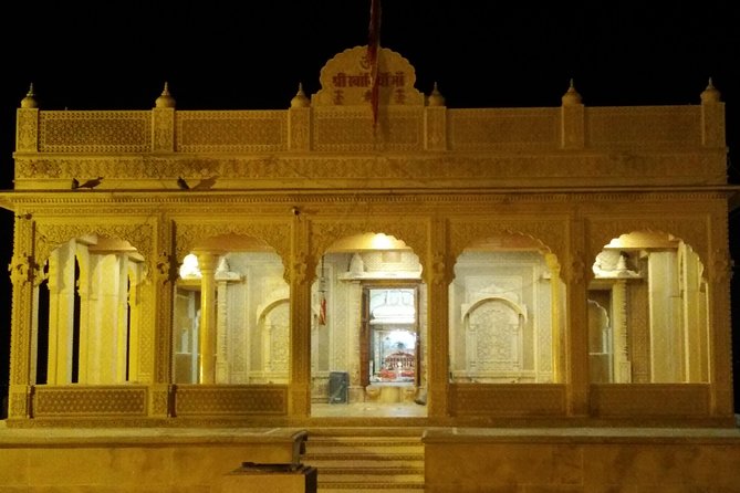 Private Heritage Walking Tour in Jaisalmer Fort and Old Bazaar - Walking Jaisalmer Fort the way locals would