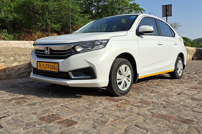 Private Jaipur Arrival Transfer - Airport to Hotel/Accommodation - Price and value: what you’re really paying for
