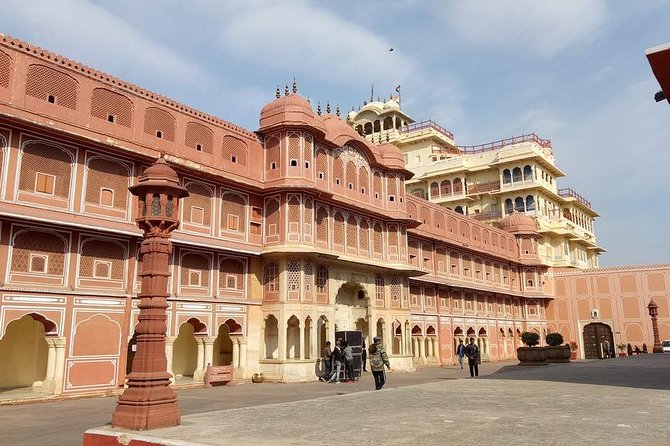 Private Jaipur City Tour from Delhi by Car - Hawa Mahal: Pink Sandstone Windows and the Zenana Story