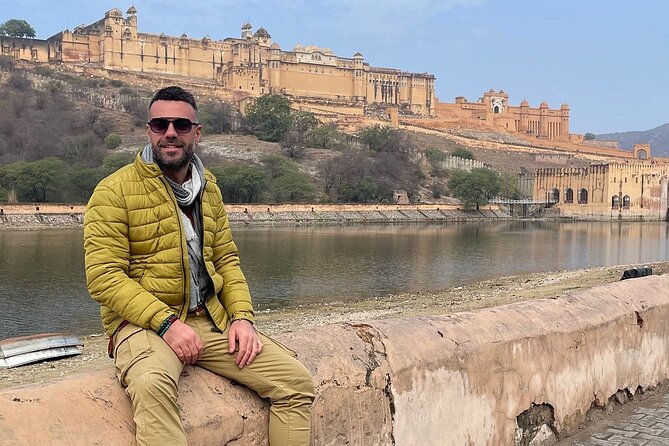 Private Jaipur Half-Day: Amber Fort, Stepwell, Jal Mahal & Gaitor - Price and Logistics: What You Pay For, and What to Check