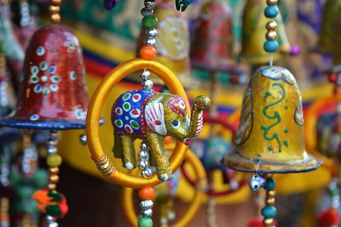 Private Jaipur Half-Day Shopping Tour - What you can realistically buy: leather, art, fabric, and jewelry
