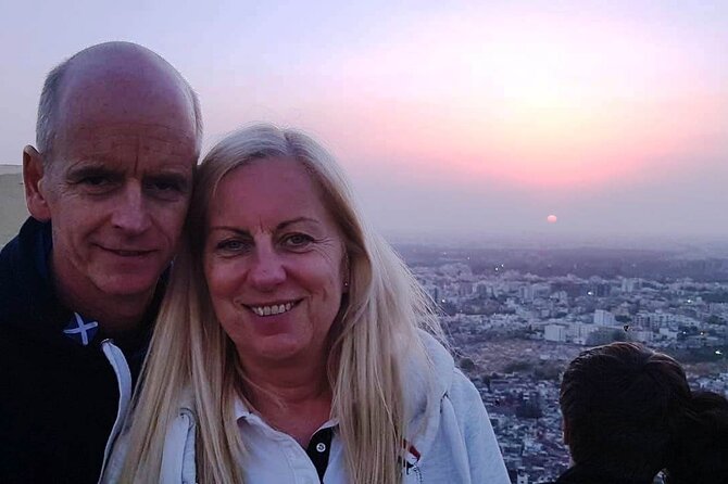 Private Jaipur Night Tour With Stunning Sunset - Getting There on Your Schedule: Pickup, Jeep Rides, and Timing