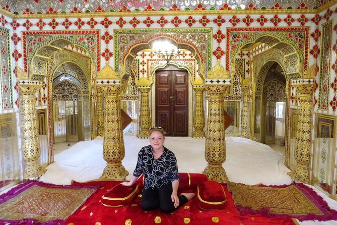 Private Jaipur Sightseeing Day Tour - Lunch Break and Heritage Market Time