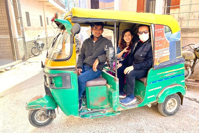 Private Jodhpur City Sightseeing Tour by Three-Wheeler Tuk-Tuk - How the day runs, from pickup to drop-off