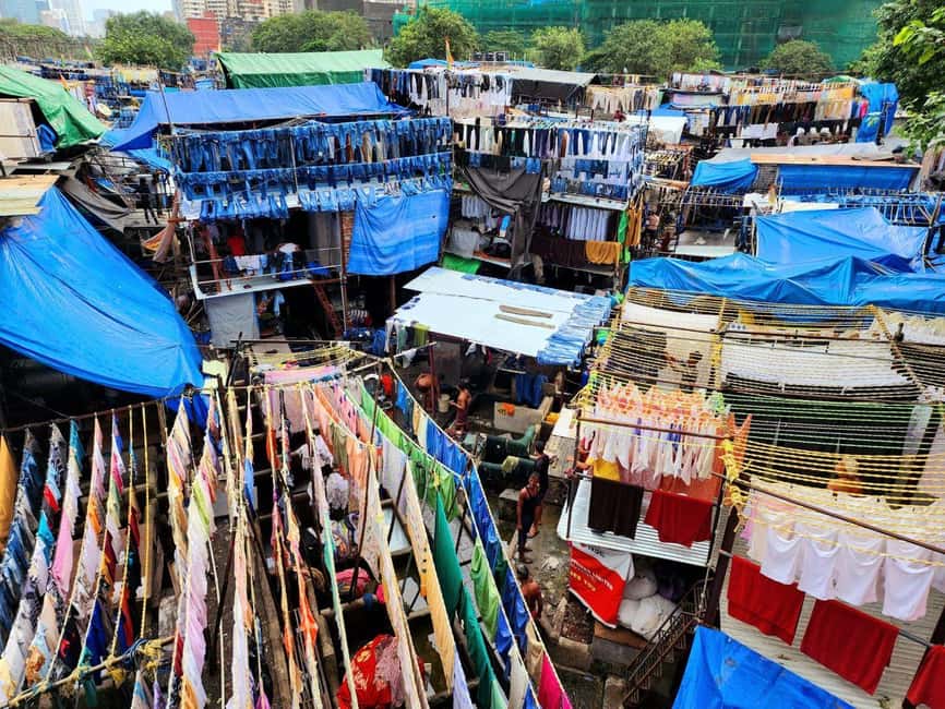 Private Mumbai Sightseeing & Dharavi Slum Tour - Dharavi in Motion: What the 2-Hour Walking Tour Actually Covers