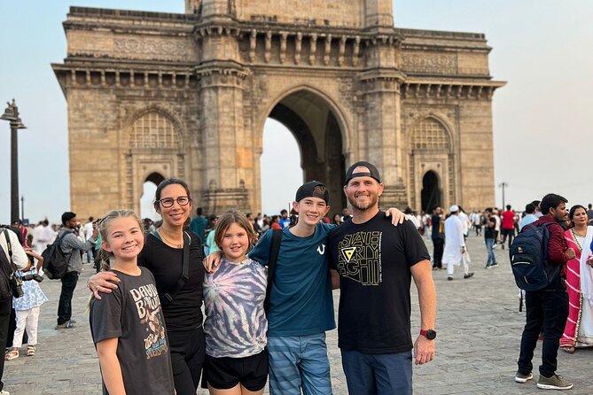 Private Mumbai Sightseeing Tour with Local English Guide - Gateway of India: The Monument Stop That Also Works as a Time Marker