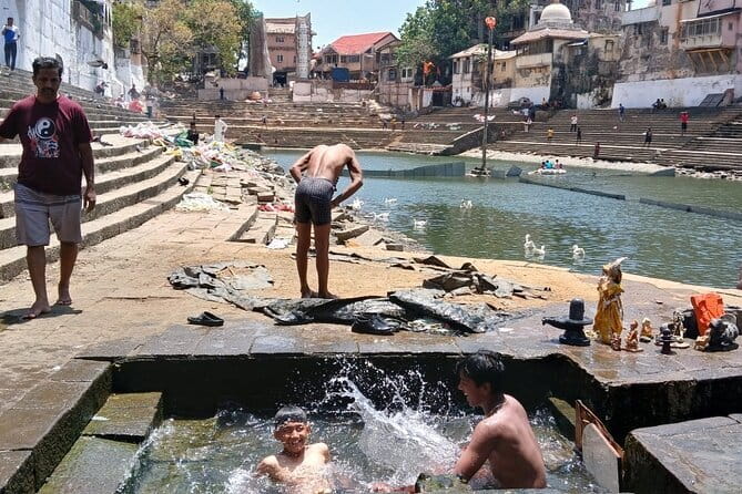 Private Mumbai Sightseeing Tour with Pickup, Car & Guide - Price and what you actually get for $32.92