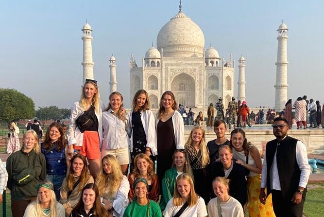 Private Sunrise Taj Mahal Tour from Delhi by Car - All inclusive - Getting into the Taj Mahal early, and making the visit make sense
