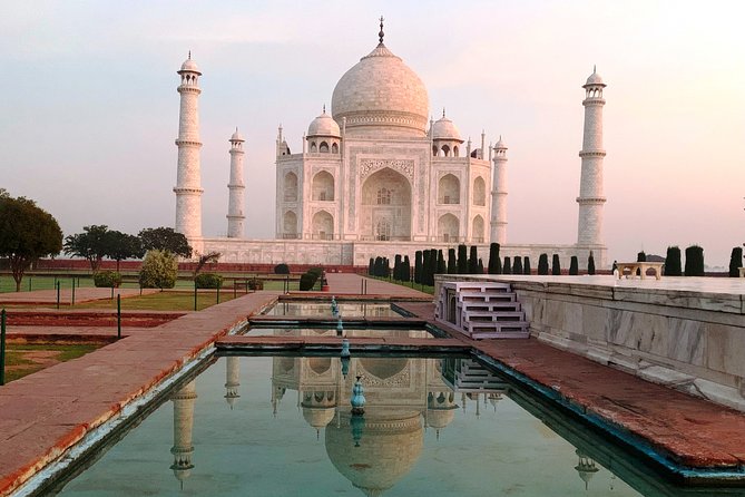 Private Taj Mahal Sunrise and Agra Fort Skip the Line Tour - Sunrise at the Taj Mahal: why early hours matter