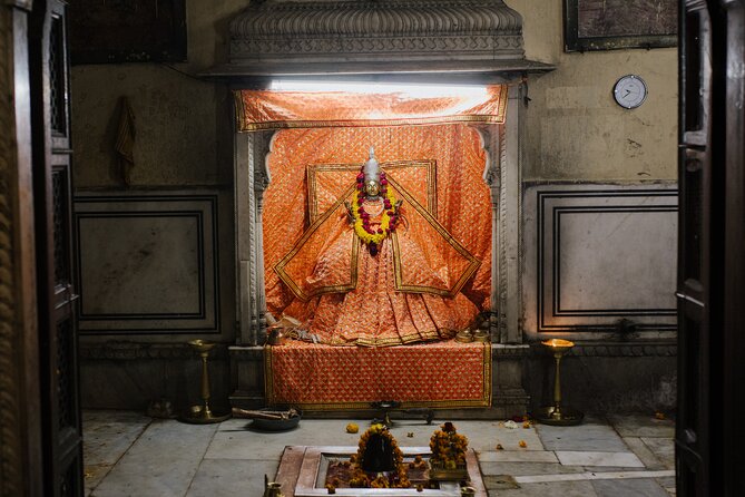 Private Temple Tour in Jaipur w/ Guide, Transportation & Sites - Who should book this temple tour in Jaipur