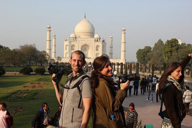 Private Tour Guide For Taj Mahal - Tickets, entry rules, and dress decorum at both monuments