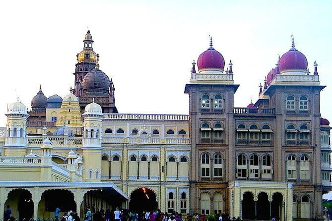 Private tour of Mysore by tourism ministry approved company - Why this private Mysore day is a smart use of 8 hours