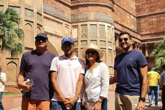 Private Tour of Taj mahal and Agra Fort with Guide & Entry Ticket - Agra Fort After Taj Mahal: A Different Mood, Same Level of Interest