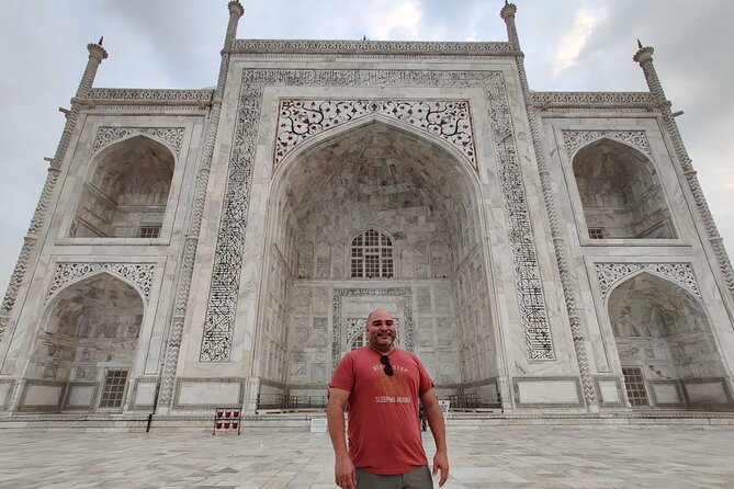 Private Tour of Taj Mahal from Delhi by Chauffeured Car - Door-to-door from Delhi: why this format beats piecing it together