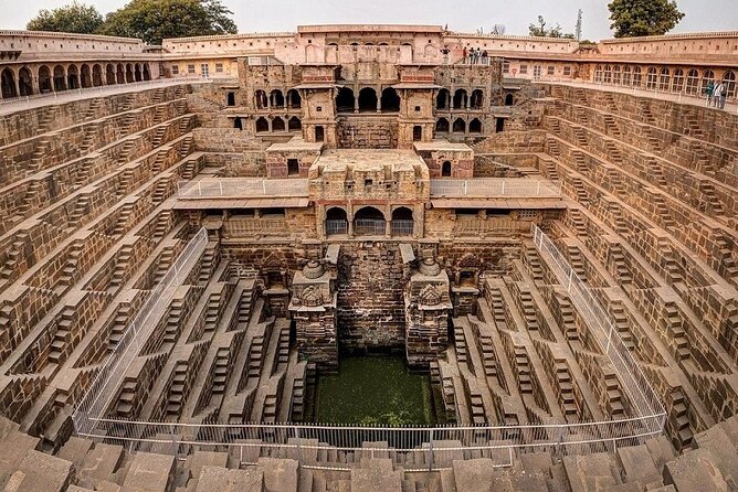 Private Transfer Agra To Jaipur Via Fatehpur Sikri & Chand Baori, Step Well - The Big Idea: Turning a Transfer Into Sightseeing