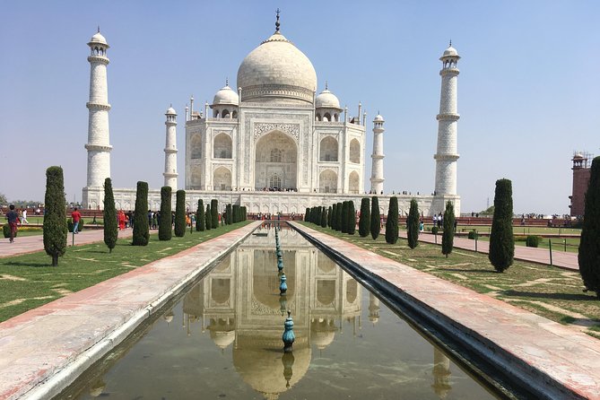 Private Transfer From Agra to New Delhi - Pickup in Agra: where the driver meets you (and what to watch for)