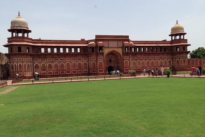 Private Transfer From Agra to New Delhi - The road trip plan: expressway driving, timing, and rest breaks