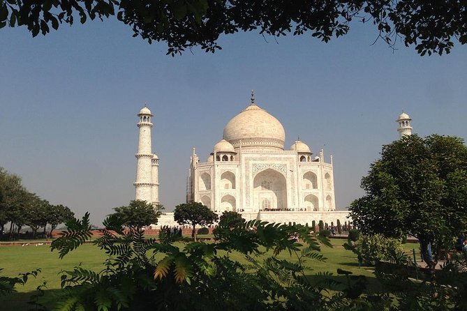 Private Transfer From Jaipur to Agra including Fatehpur Sikri - Key Points at a Glance