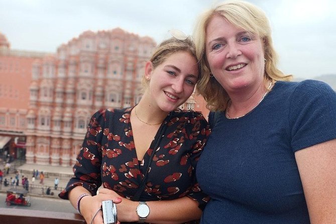 Private Tuk-Tuk Tour of Jaipur with Guide - Stop 3: City Palace, Where Royal Power Still Shows