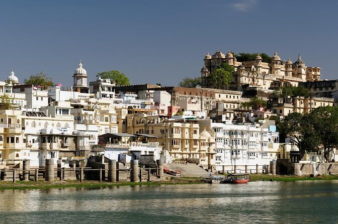 Private Udaipur Sightseeing Tour with Guide - Key highlights at a glance