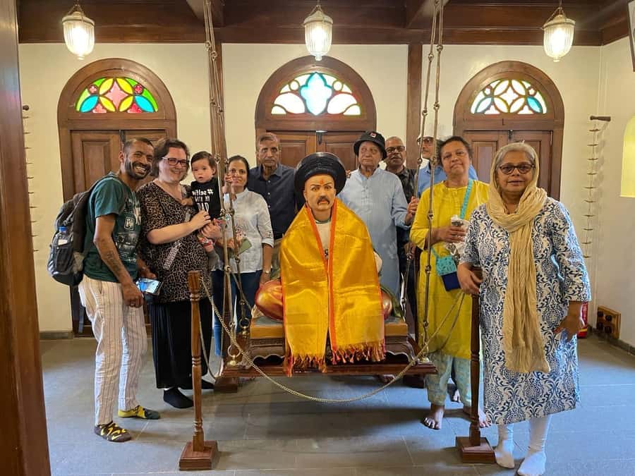 Pune: Old City & Camp Cultural Walking Tour with Local Snack - Old City Forts or Camp Streets, Picking the Right Pune Walk