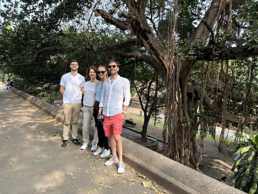 Pune: Old City & Camp Cultural Walking Tour with Local Snack - Timing, Clothing, Entry Fees, and Meeting Points