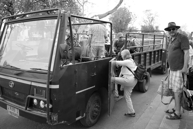 Ranthambore Safari Admission tickets : Choose your Option - Ranthambore Safari Admission: what you actually get