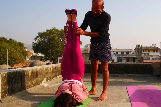 Rooftop Yoga in Jaipur – Includes Transport, Tea & Instructor - How the session runs in 90 minutes (and what you will learn)