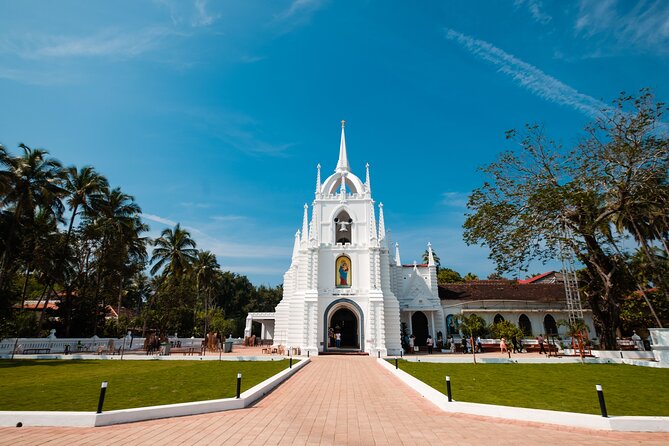 Saligao Village Saunter by Make It Happen - Meeting at Mae De Deus Church and planning your 4:00 pm start