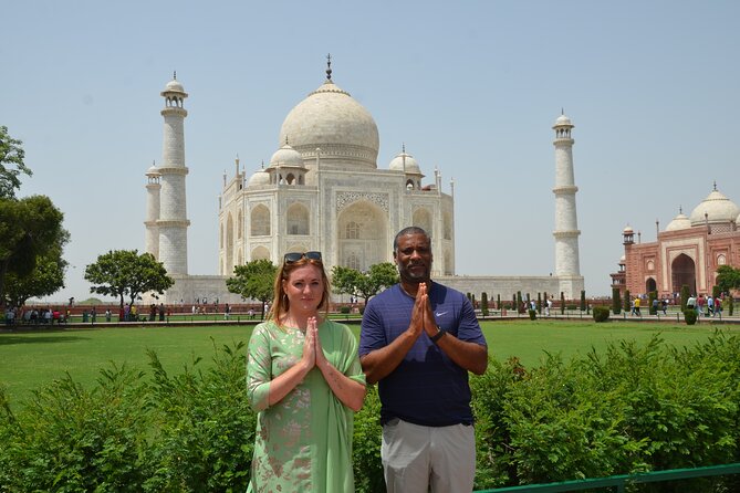 Same Day Taj Mahal, Agra Fort & Baby Taj Tour from Delhi by Car - Guides and drivers: why the experience depends on who you get