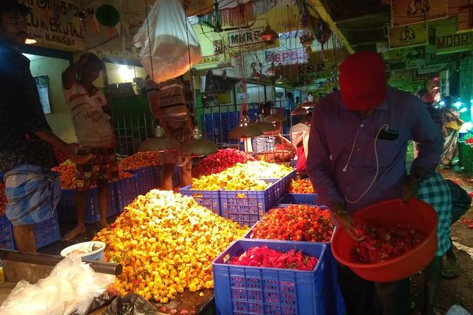 Shopping and Bazaar trail in Chennai - VTI Chennai craft emporium plus lunch that feels like part of the day
