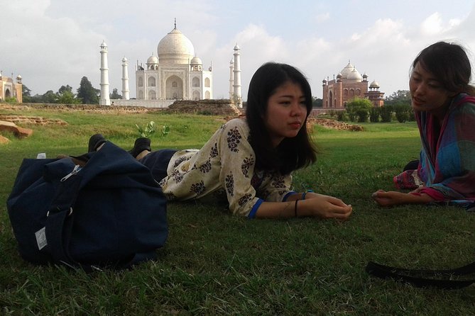 Skip the Line: Private Taj Mahal Sunrise Half-Day Trip from Agra - Agra Fort after breakfast: a strong one-hour add-on