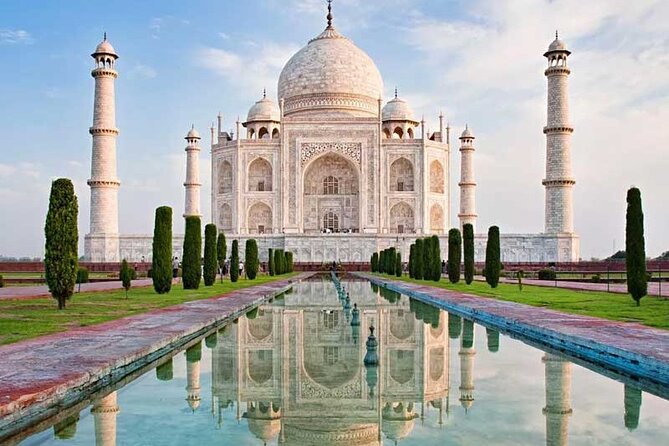 Skip-The-Line Taj Mahal Private Guided Tour - What’s included in your private tour (and what depends on options)
