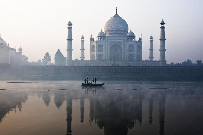 Skip the line Taj Mahal Tour By AC Car From Agra - The 8:00 AM AC Pickup Plan From Agra