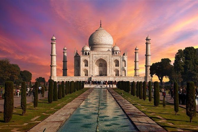 Skip-the-Line Taj Mahal VIP Entrance Tour - Taj Mahal at 6:00 am, when the day is still quiet