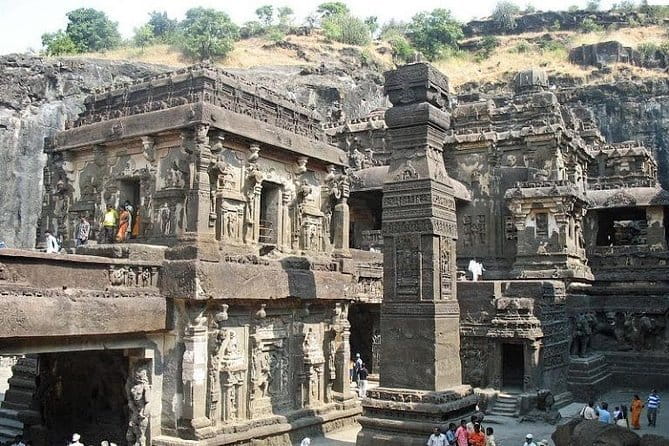 Skip-the-queue private Ajanta & Ellora 2-Day Tour - Guide service is not included: how to plan your ideal level of depth