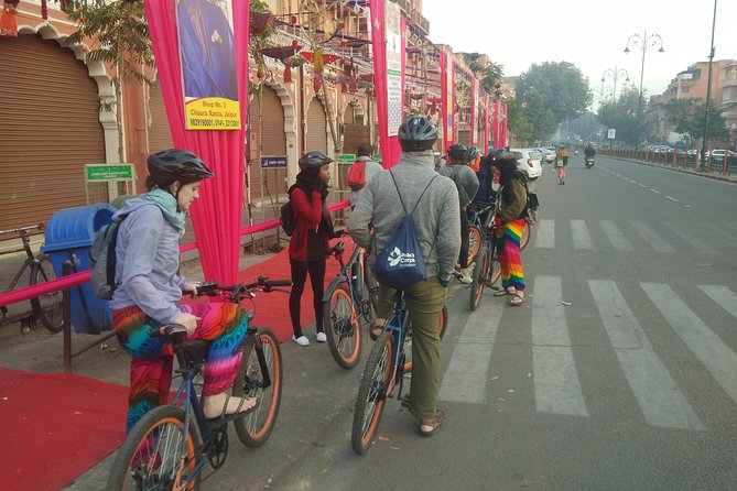 Small-Group Early Morning Pink City Bike Tour - Why an early bike tour is the smart way to see Jaipur