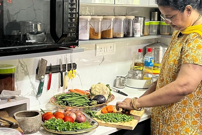 South Indian Vegetarian Cooking Class in Chennai with Meena - Why Meena’s Chennai class feels like a real home lesson