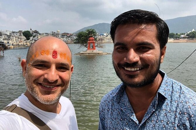 Spiritual City Walking Tour-THE Pushkar Route - The Pushkar Route: Gurudwara, temples, and the lake in one loop